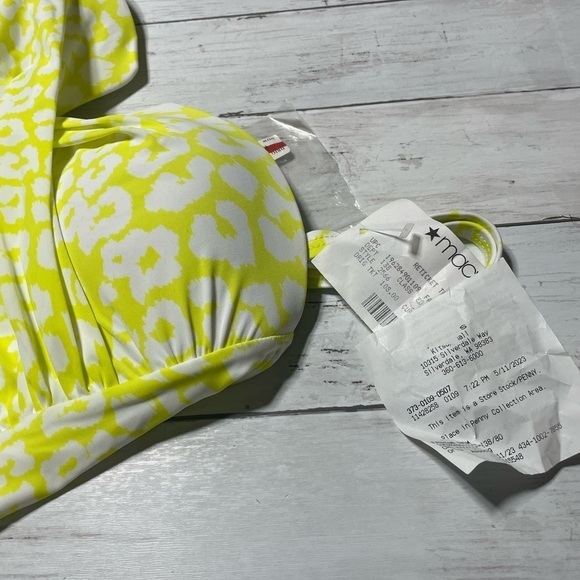 CALVIN KLEIN SWIM women’s bathingsuit 
Animal-Print One-Piece Swimsuit yellow 12 - Picture 5 of 10